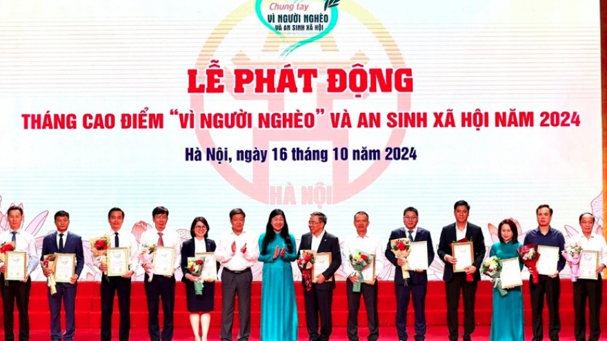 Hanoi launches month "For the poor" and social welfare